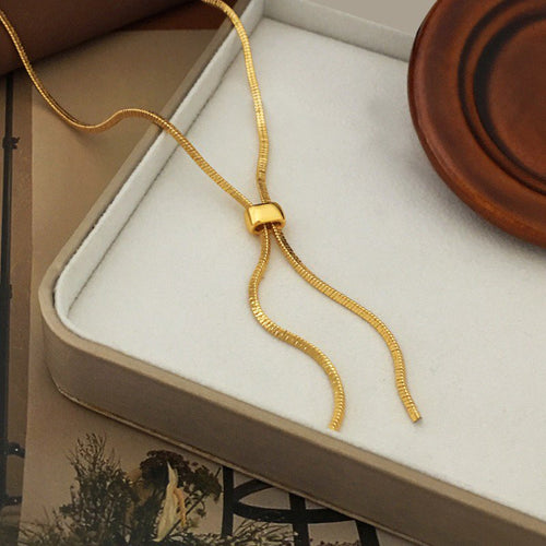 Minimalistische driehoekige botketting uittrekbare ketting